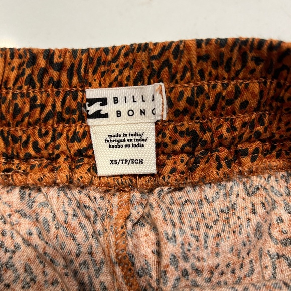 Billabong Road Trippin’ Shorts - Picture 2 of 6